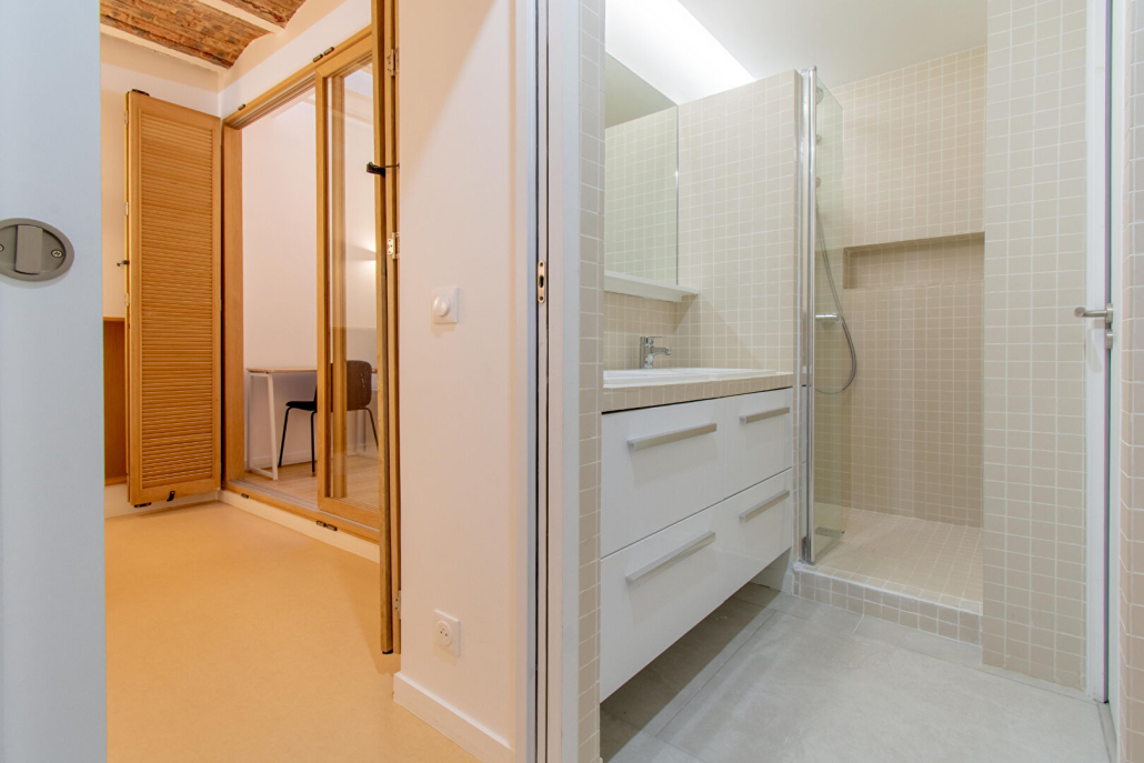 SAINT-MANDE (94160) – MAISON DE VILLE MEUBLEE