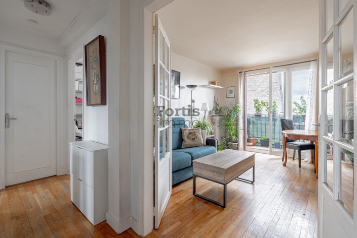 PARIS 20 – GAMBETTA – 4P ETAGE ELEVE BALCON VUE DEGAGEE
