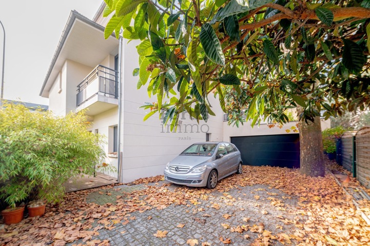 Bois-Colombes – Maison d’Architecte Contemporaine 7P – 263M²