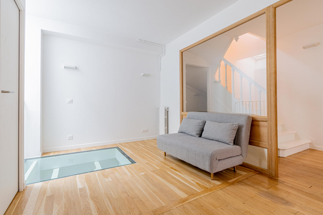 SAINT-MANDE (94160) – MAISON DE VILLE MEUBLEE