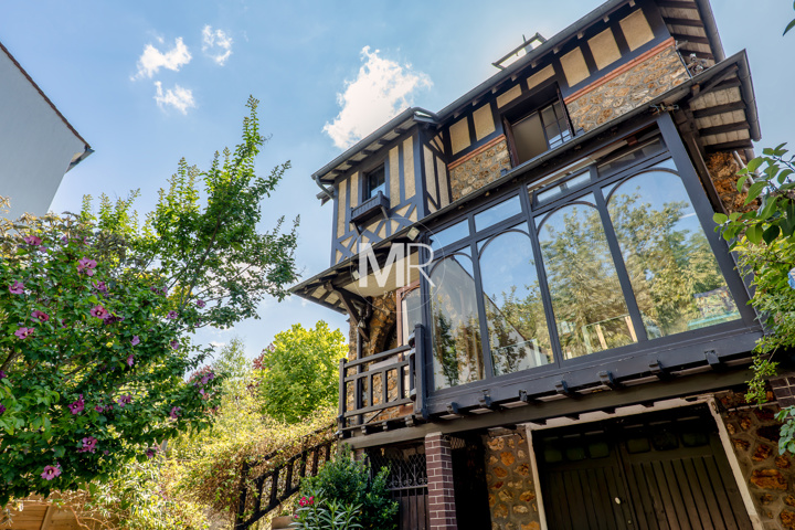 JOINVILLE LE PONT 94340 – CHARMANTE MAISON ET SON JARDIN