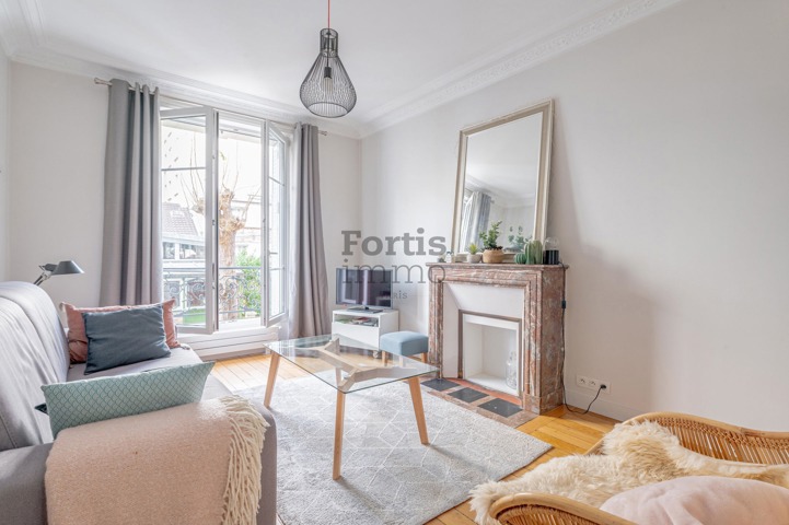 75015- Bel appartement ancien, rénové 3P-2ch-2Sde de 57M²