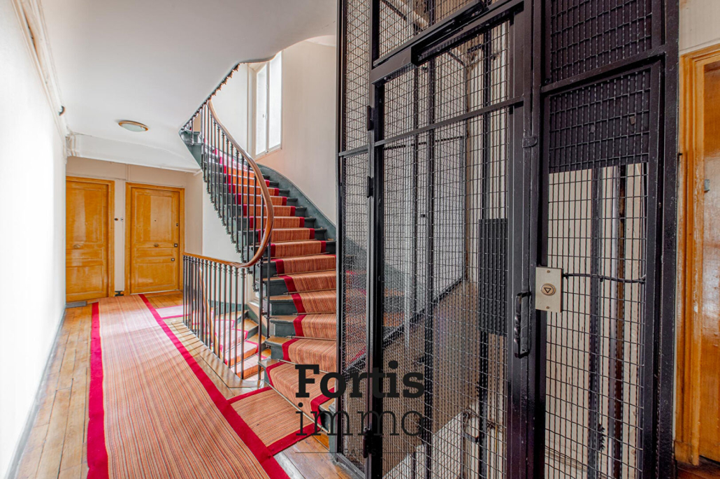 PARIS 12- 2 PIECES MEUBLE DE 45.29 M²  – RUE PICPUS