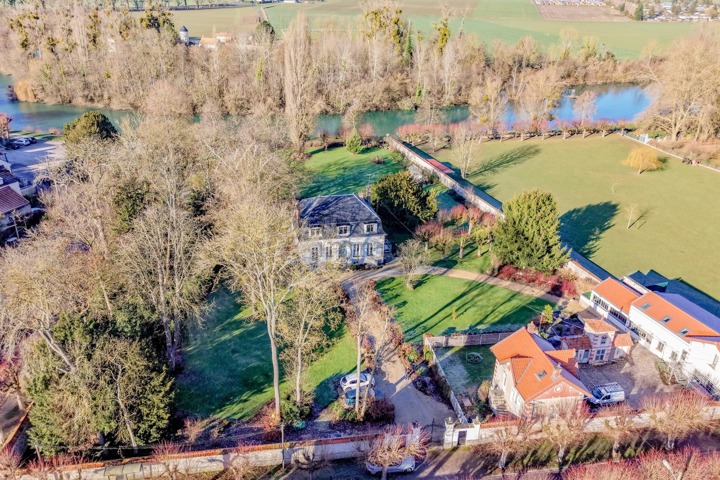 Belle propriété avec dépendances 14 pièces, 495M² habitables