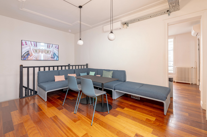 PARIS 10 – RUE DE PARADIS – BUREAUX TOUT EQUIPES A LOUER