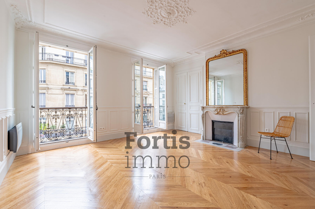 PARIS 2 – APPARTEMENT 3 PIECES 74.14 M²