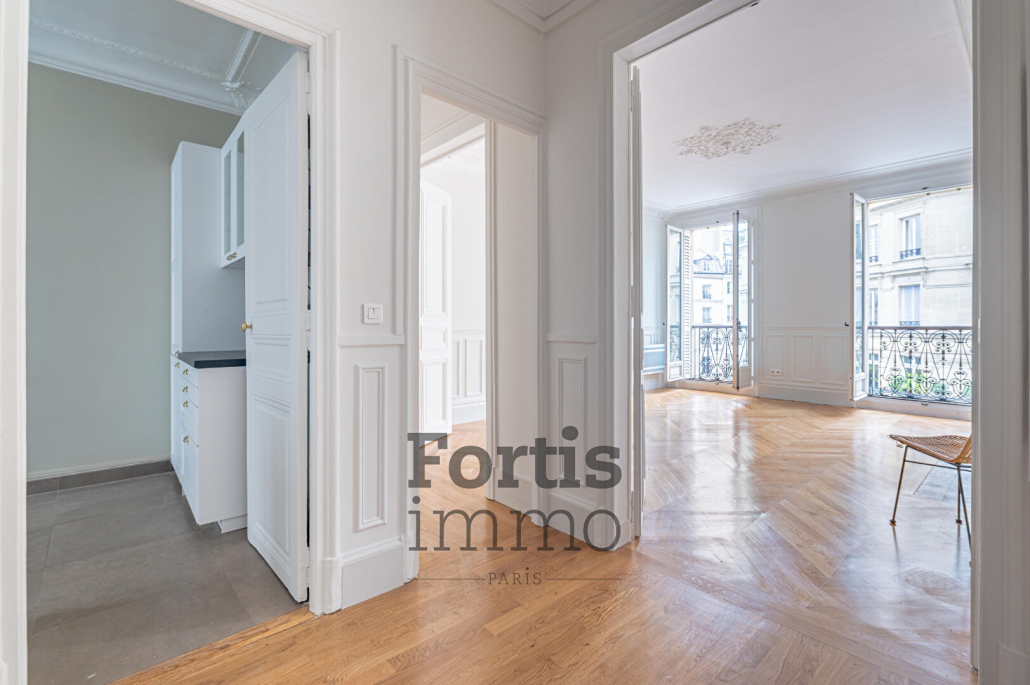 PARIS 2 – APPARTEMENT 3 PIECES 74.14 M²