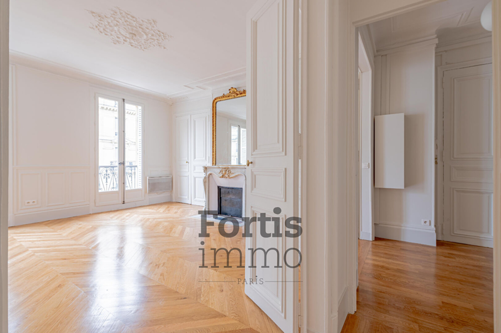PARIS 2 – APPARTEMENT 3 PIECES 74.14 M²