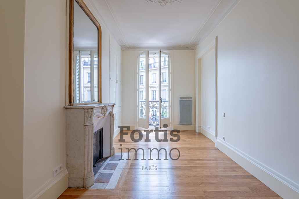 PARIS 2 – APPARTEMENT 3 PIECES 74.14 M²