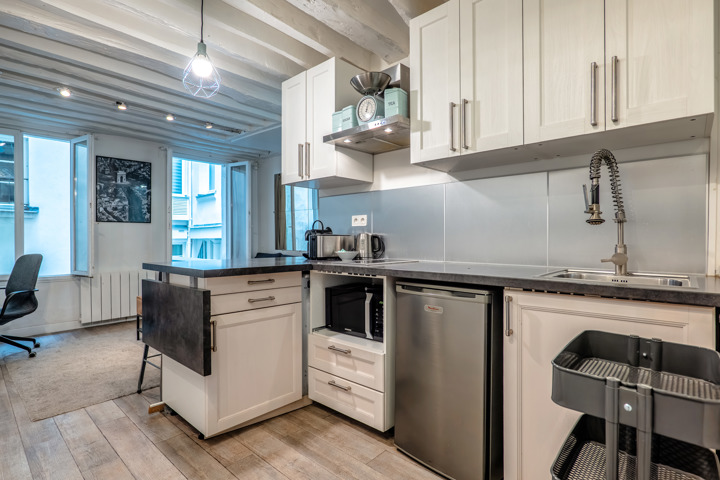 PARIS 1 – TUILERIES – 2 PIECES EN PARFAIT ETAT –