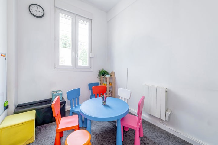BOULOGNE-BILLANCOURT – APPARTEMENT – REZ-DE-CHAUSSÉE