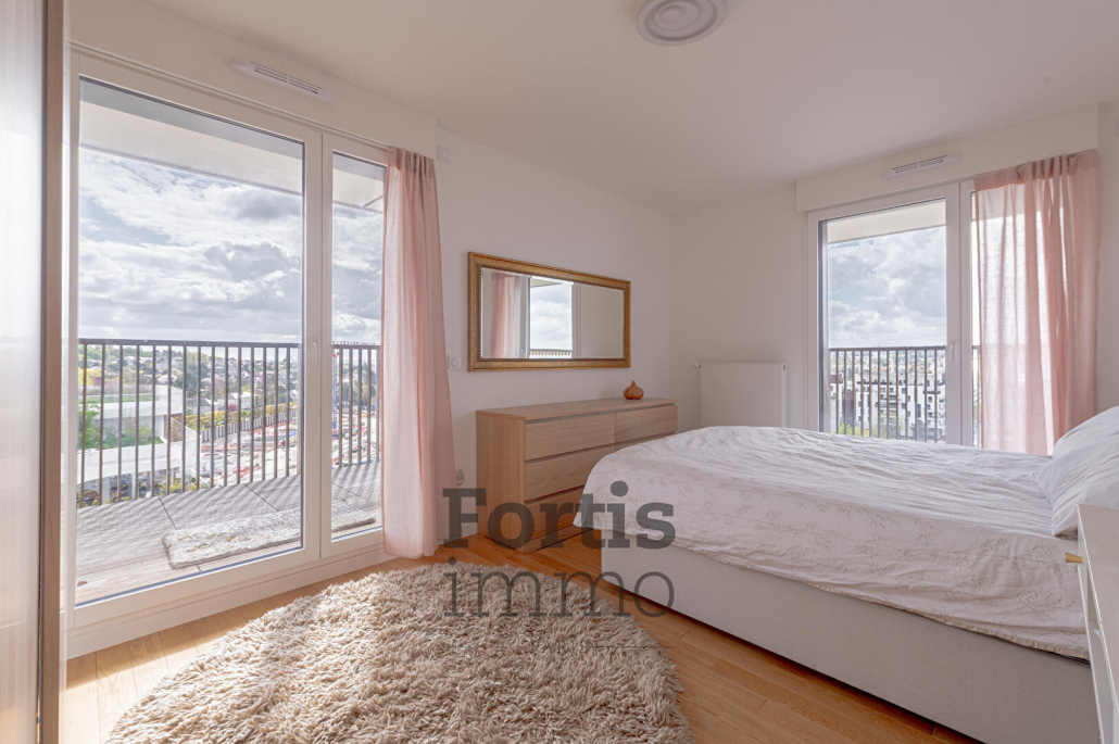 Appartement  4 pièce(s)