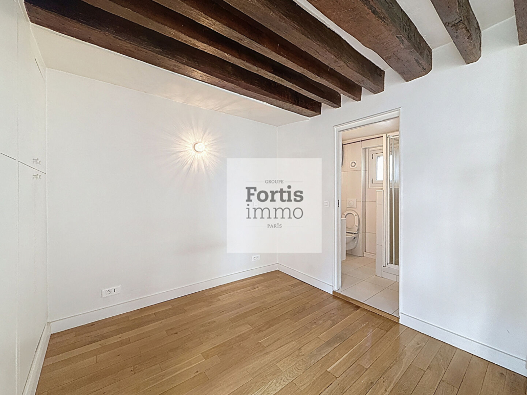 Paris 1 pièce – Bourse de Commerce- Studio de 33.11 m2