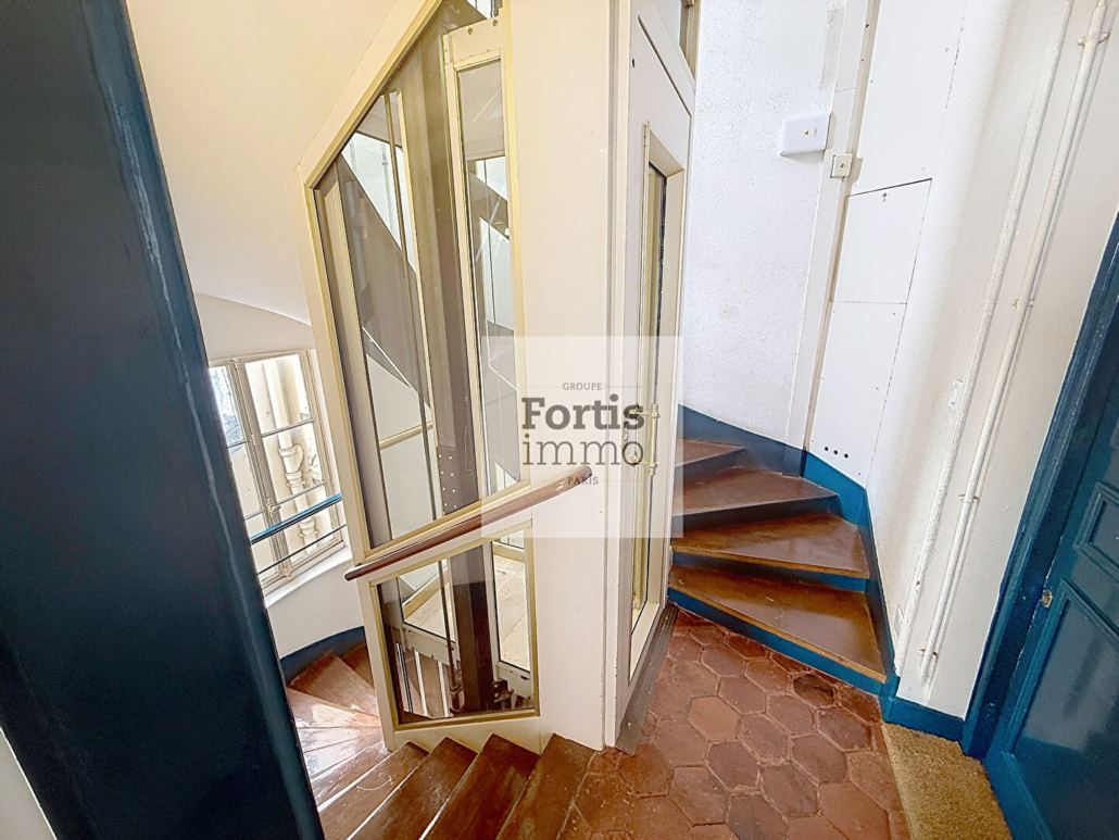 Paris 1 pièce – Bourse de Commerce- Studio de 33.11 m2