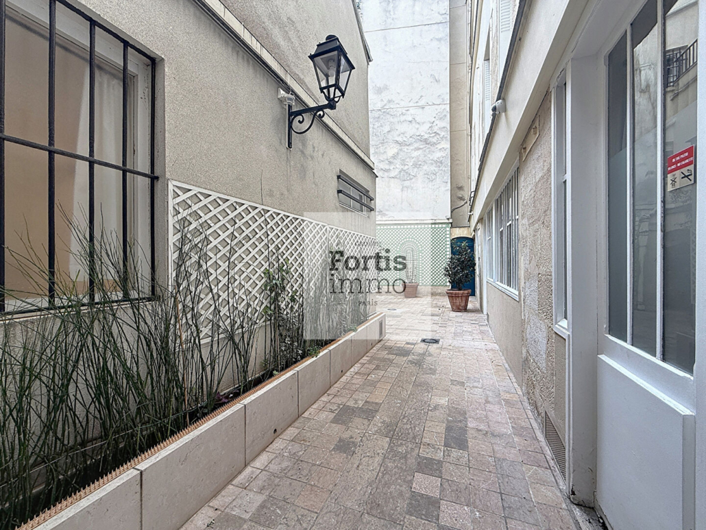 Paris 1 pièce – Bourse de Commerce- Studio de 33.11 m2