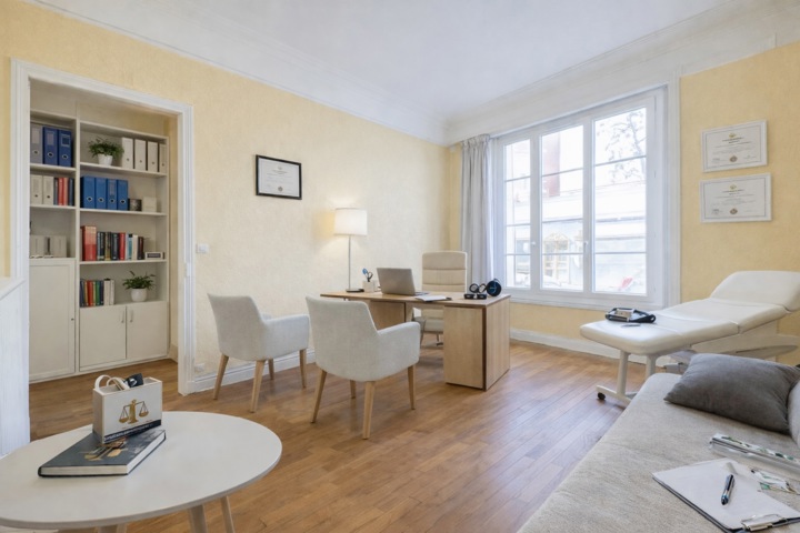 PARIS 12 – BEL APPARTEMENT POUR PROFESSION LIBÉRALE