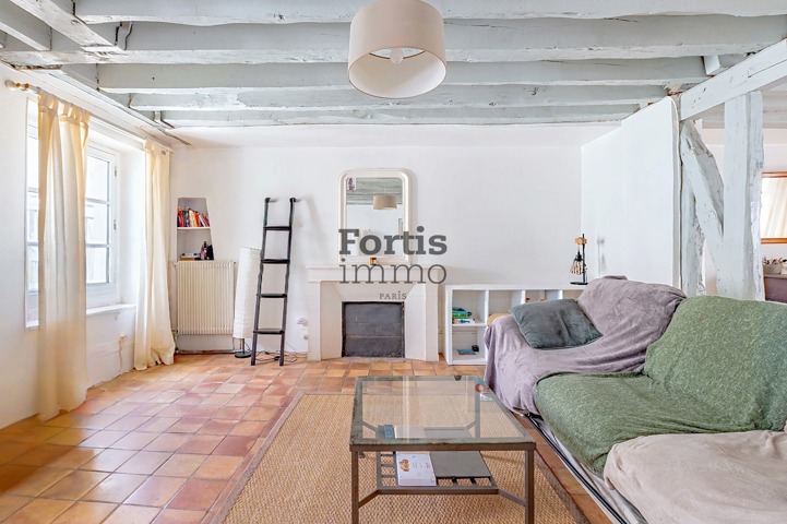 Paris 1er – Louvre-Rivoli, 3 pièces, 5e étage par ascenseur