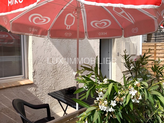 EYRAGUES – CENTRE VILLE – 2 PIECES 40M² – TERRASSE – PARKING