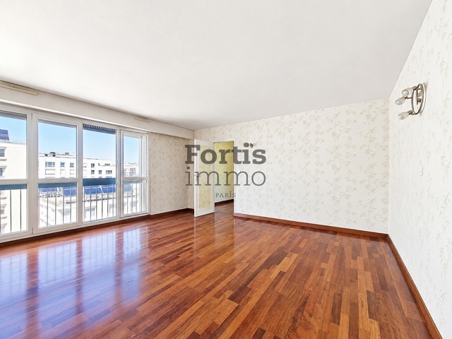 PARIS 19 – BELLEVILLE – 3 PIECES 70 M² – CAVE