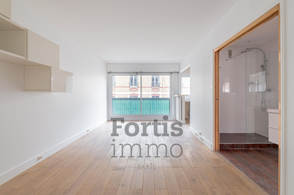 Studio 30.63 m² – métro Marcel Sembat