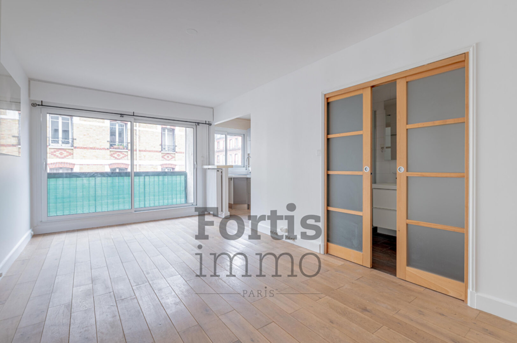 Studio 30.63 m² – métro Marcel Sembat