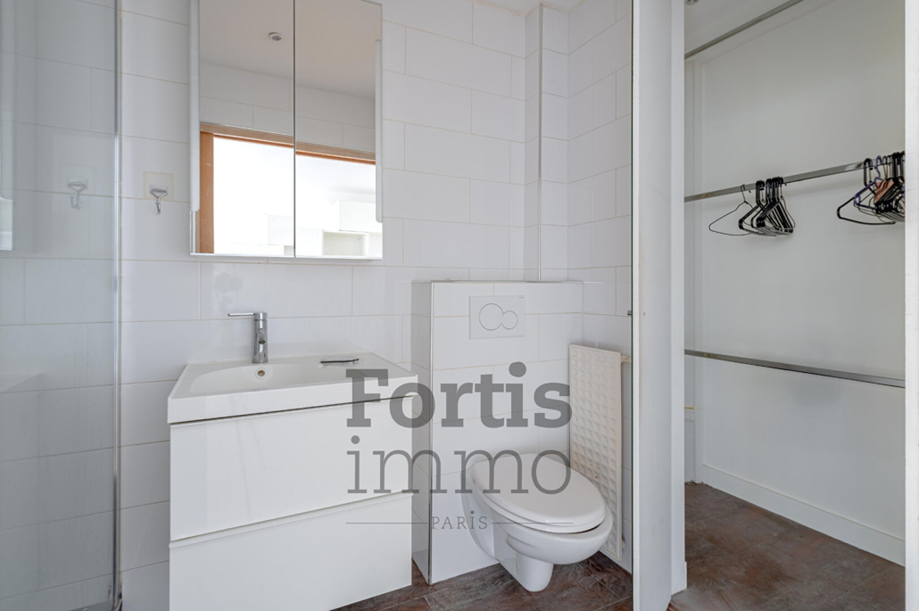 Studio 30.63 m² – métro Marcel Sembat