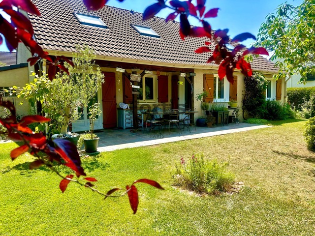 SAINT-GERMAIN-LES-CORBEIL-MAISON 190M²-4 CHAMBRES-JARDIN