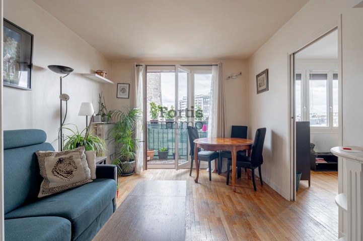 PARIS 20 – GAMBETTA – 4P ETAGE ELEVE BALCON VUE DEGAGEE