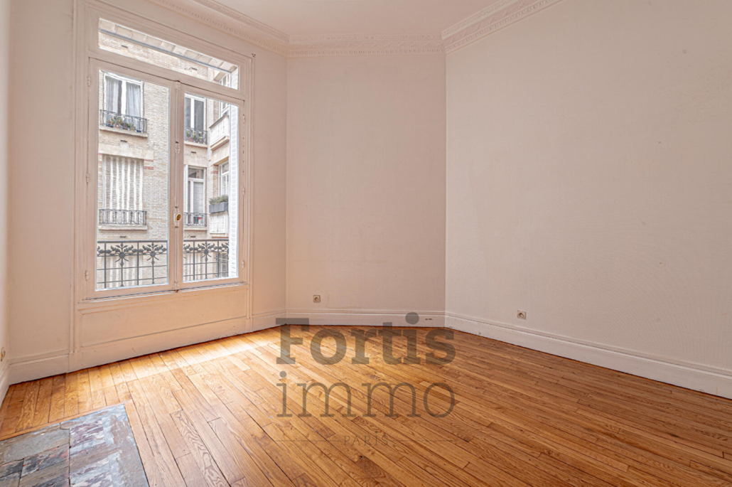 Paris 7 –  Boulevard des Invalides ? Élégant appartement familial de 154,67 m²