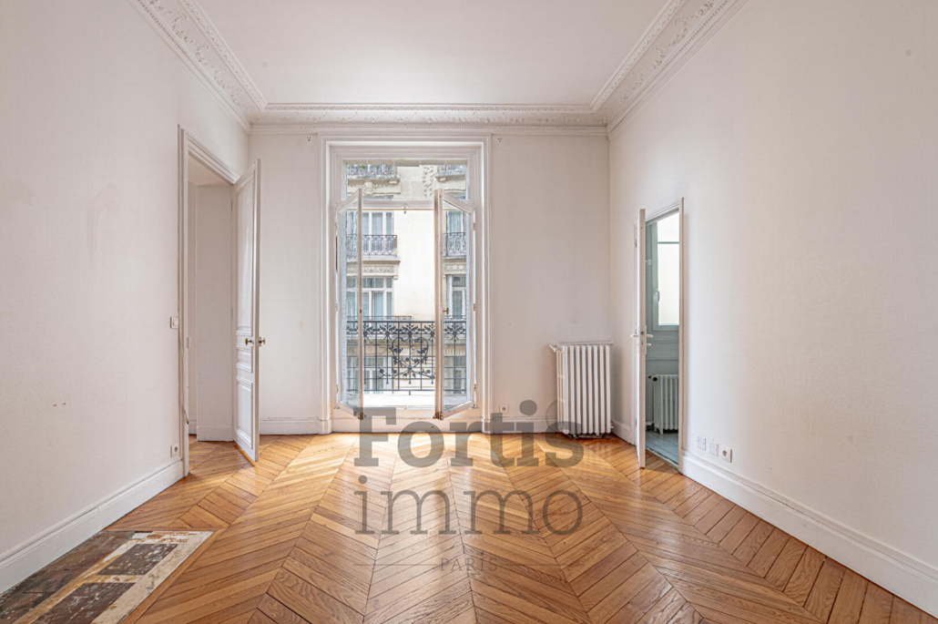 Paris 7 –  Boulevard des Invalides ? Élégant appartement familial de 154,67 m²