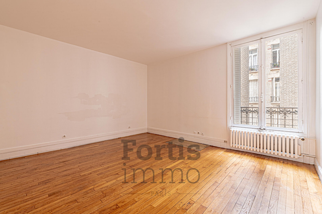 Paris 7 –  Boulevard des Invalides ? Élégant appartement familial de 154,67 m²