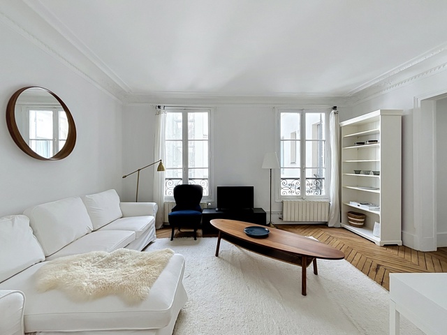 PARIS 8 – SAINT-PHILIPPE DU ROULE – 4 PIECES DE 77,56M²