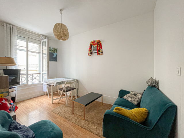 PARIS 18 – GRANDES CARRIERES – 2 PIECES – 32m²