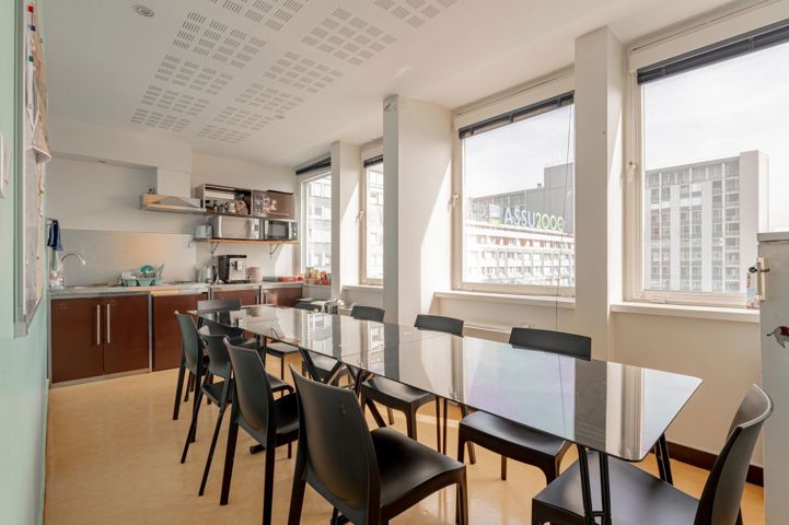 CLICHY (92110) – BUREAUX A VENDRE 266 m²