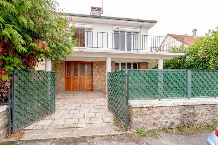 CRETEIL – MAISON AVEC JARDIN ET TERRASSE