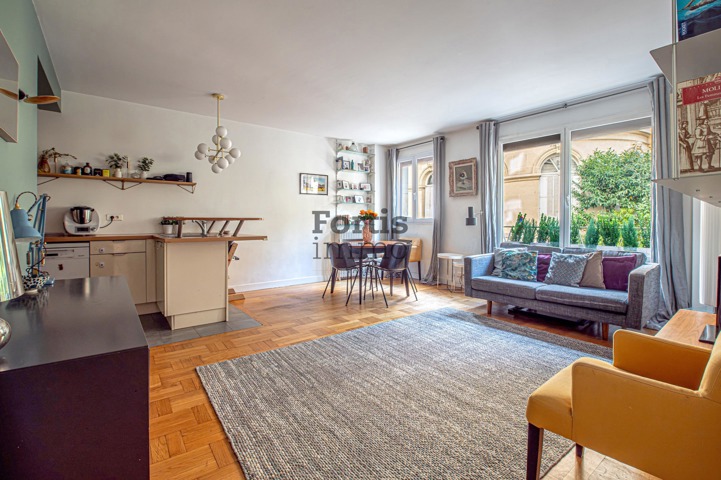 PARIS 16 – SPONTINI / VICTOR HUGO – 79 M² – 2 CHAMBRES