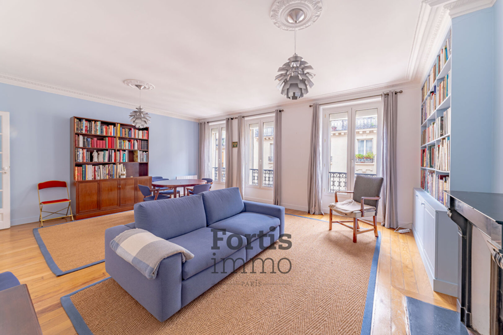 Appartement Paris 2 pièce(s) 57.72 m2