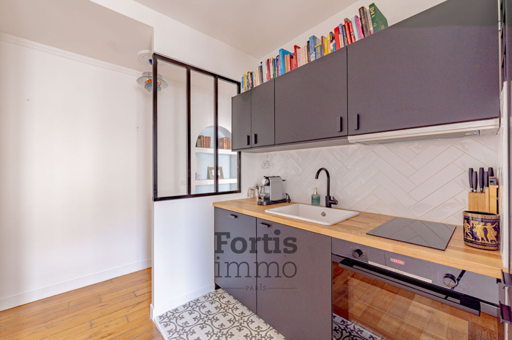 Appartement Paris 2 pièce(s) 57.72 m2